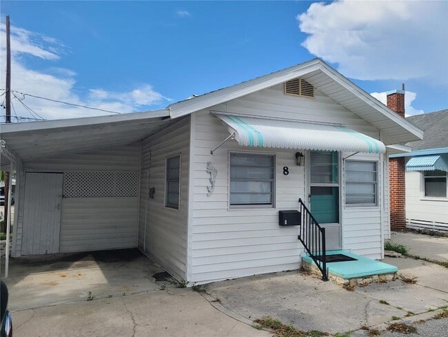 property at 8 Ponce De Leon St