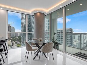 1080 Brickell Ave in Miami, FL - Building Photo - Building Photo