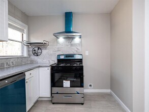 3215 Soway St in Houston, TX - Building Photo - Building Photo