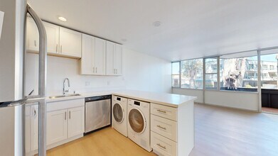 1507 Carol Ave in Burlingame, CA - Building Photo - Building Photo