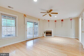 6408 Gladys May Ln in Alexandria, VA - Building Photo - Building Photo