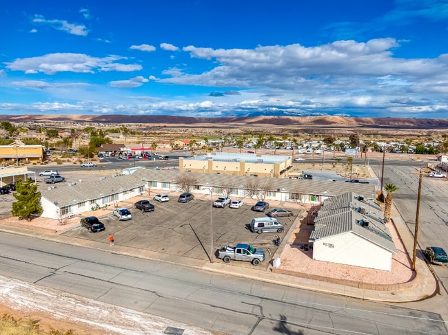 220 N Jones St in Moapa Valley, NV - Building Photo - Building Photo