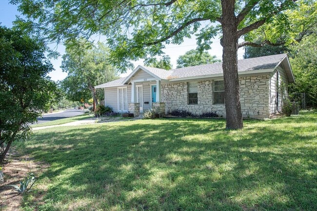 property at 122 Havana St