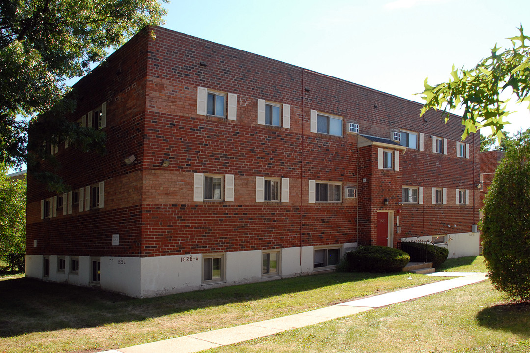 Norriswood Apartment in Norristown, PA - Building Photo