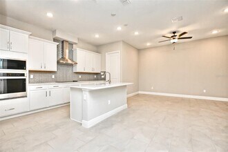 2941 Voyager Ave in St. Cloud, FL - Building Photo - Building Photo