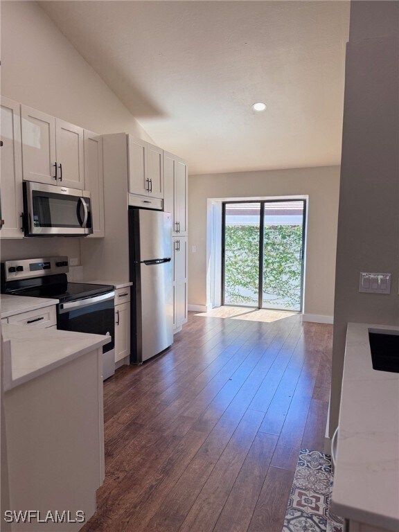 property at 5463 Harbour Castle Dr