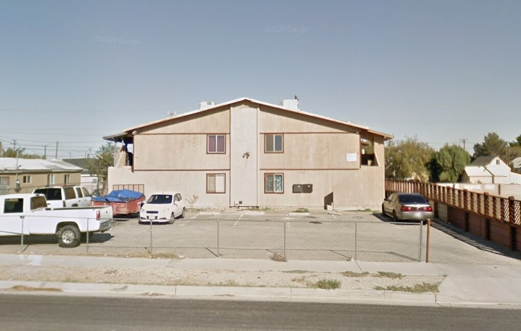 16026 K St in Mojave, CA - Building Photo