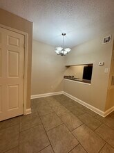 2330 Edenborn Ave, Unit 120 in Metairie, LA - Building Photo - Building Photo