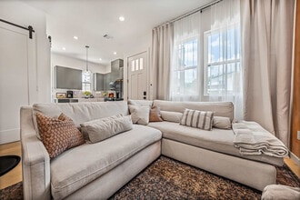 1601 St Albans Blvd in Austin, TX - Building Photo - Building Photo