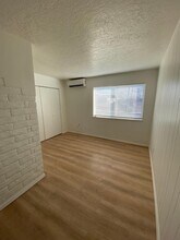 3421 Aztec Rd NE-Unit -Apt B in Albuquerque, NM - Building Photo - Building Photo