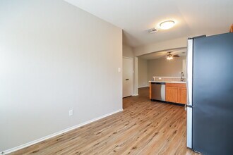 302 Glencarry Trail in Rosharon, TX - Foto de edificio - Building Photo