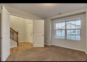 1880 S Weeping Willow Way in Lehi, UT - Building Photo - Building Photo