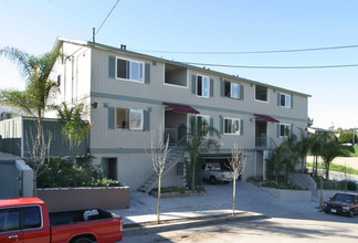 Golden Palms in San Diego, CA - Building Photo - Building Photo