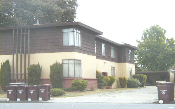 1434 150th Ave in San Leandro, CA - Building Photo