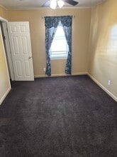 20786 Helle Ave, Unit Apt # 3 in Warren, MI - Building Photo - Building Photo