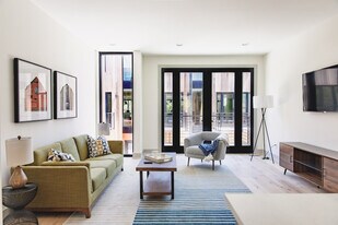315 NE Burwood Mews in Bentonville, AR - Building Photo
