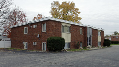 411-415 Grandin Ave in Cincinnati, OH - Building Photo - Building Photo