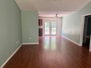 301 Lakeview Dr in Crestview, FL - Building Photo - Building Photo