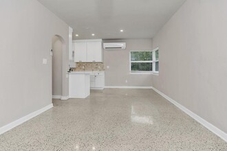 17 Ocean Breeze in Lake Worth Beach, FL - Building Photo - Building Photo