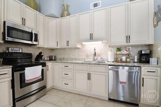 127 Forest Ridge Dr in Savannah, GA - Building Photo - Building Photo