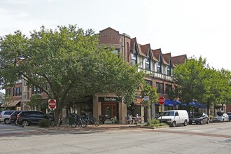 545 Chestnut St in Winnetka, IL - Building Photo - Building Photo