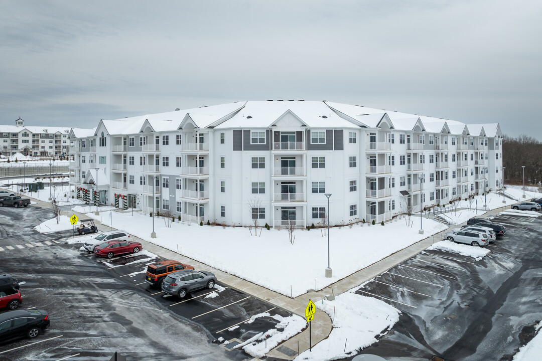 Harbor Heights Enclave in Mystic, CT - Building Photo