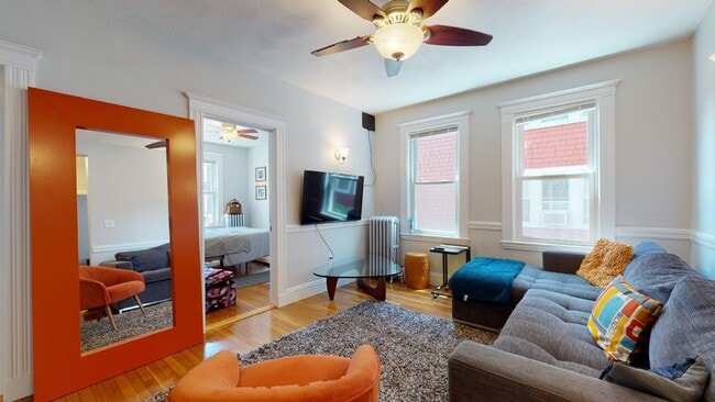 9 St Peter St in Boston, MA - Building Photo - Building Photo