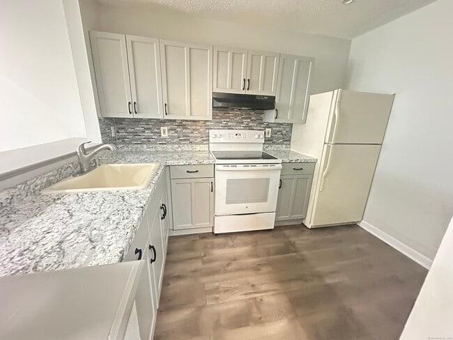 property at 3699 Broadbridge Ave