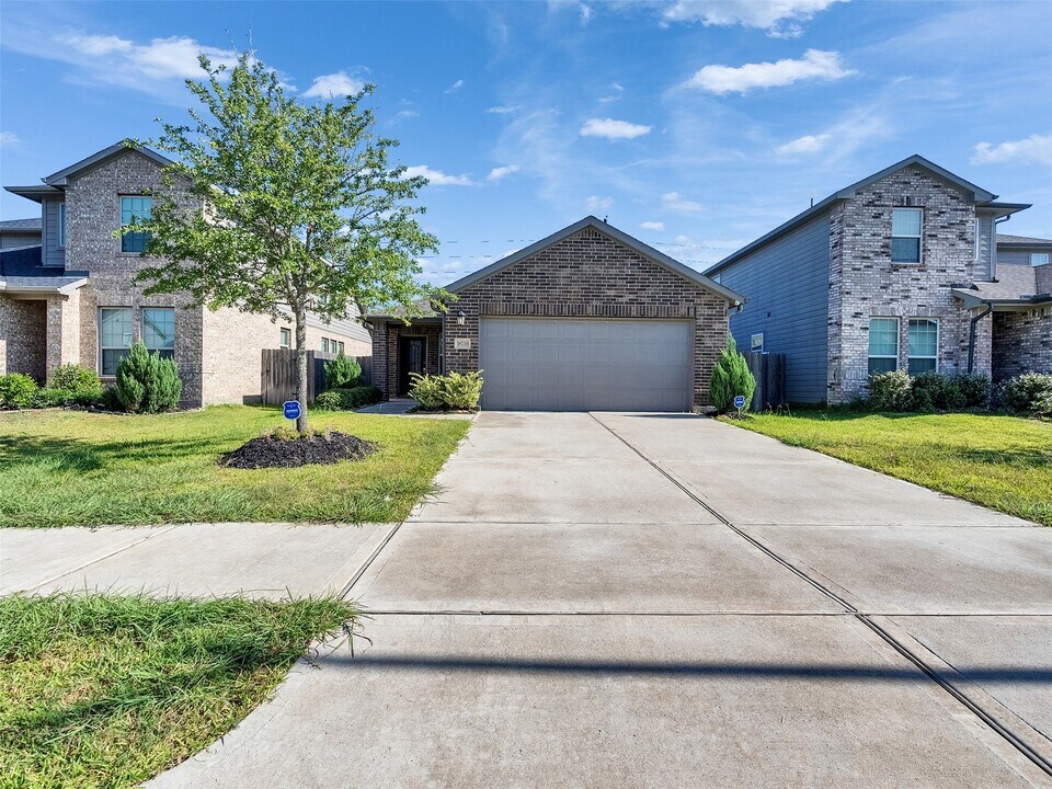18726 Albany Bay Ln in Richmond, TX - Building Photo