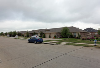 Nandina Way Townhomes in Waxahachie, TX - Building Photo - Building Photo