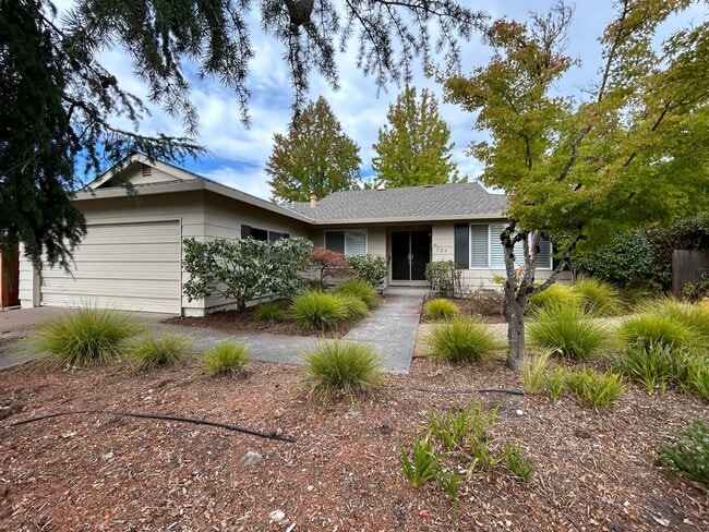 property at 321 Mountain Vista Ct