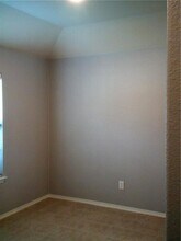 174 Barn Owl Loop in Leander, TX - Building Photo - Building Photo
