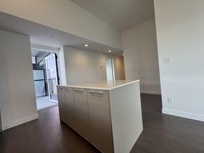 13725-13725 George Jct in Surrey, BC - Building Photo - Building Photo