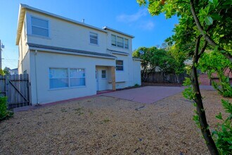 5032 Kearney Ave in Oakland, CA - Building Photo - Building Photo