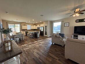 2 Fair Winds Cir in Mohave Valley, AZ - Building Photo - Building Photo