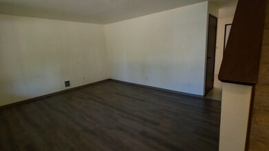 1204 Short St in Marysville, WA - Building Photo - Building Photo