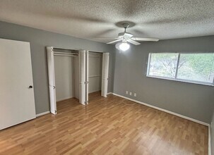 8626 Cattail Dr in Temple Terrace, FL - Building Photo - Building Photo