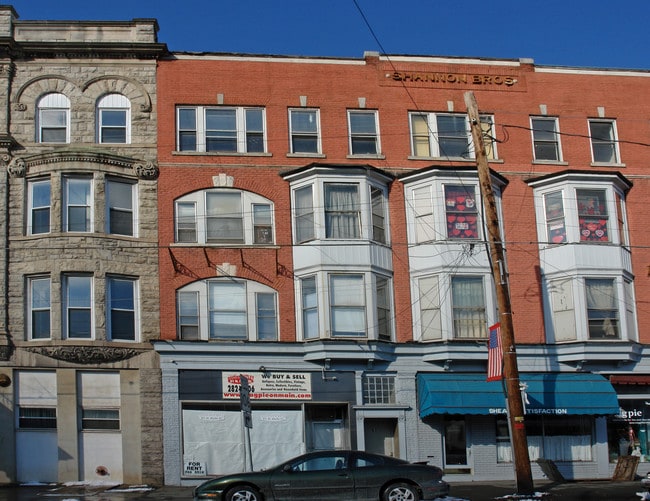 61-67 N Main St in Carbondale, PA - Building Photo - Building Photo