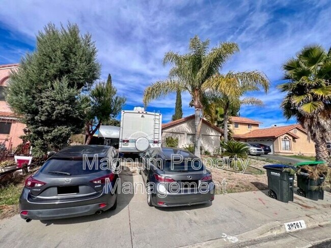 property at 39761 Rustic Glen Dr