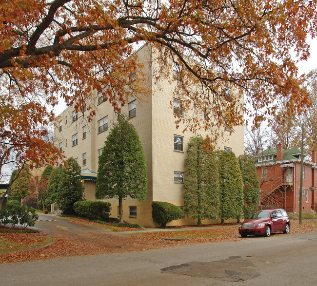 612-620 11th Ave in Huntington, WV - Building Photo - Building Photo