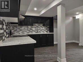 117 Luella Crescent in Brampton, ON - Building Photo - Building Photo