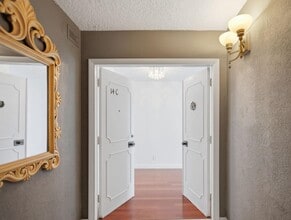 1390 S Ocean Blvd in Pompano Beach, FL - Building Photo - Building Photo