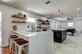 3950 Sawyerwood Rd in Sarasota, FL - Building Photo - Building Photo