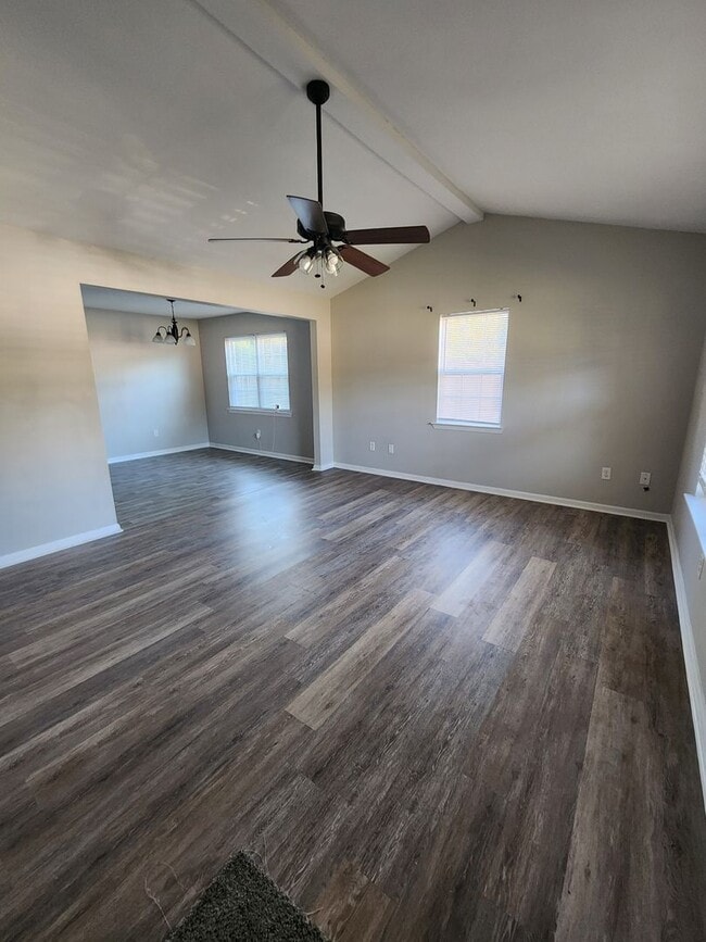 1073 Cassidy Ln in Hinesville, GA - Building Photo - Building Photo