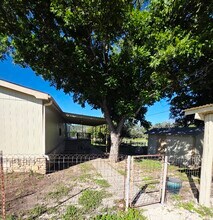 119 Hoot Owl Hollow in Ingram, TX - Building Photo - Building Photo