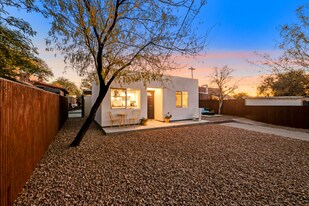 1905 E 9th St in Tucson, AZ - Building Photo