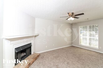 3705 Acorn Dr in Powder Springs, GA - Building Photo - Building Photo