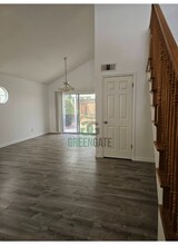 2370 Russell St in Tracy, CA - Building Photo - Building Photo