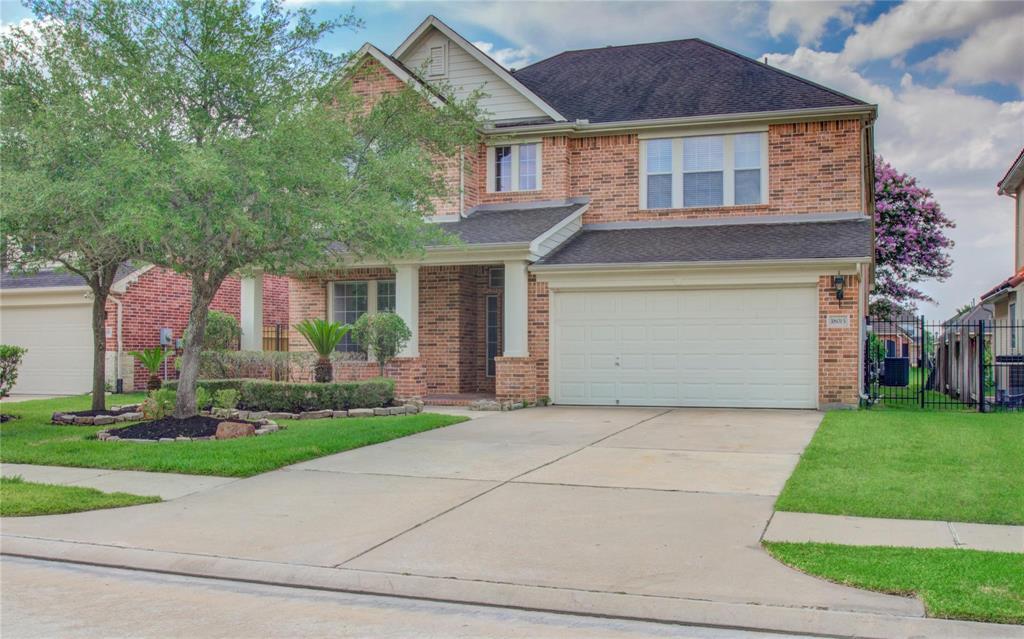 18015 Darling Point Ct in Cypress, TX - Building Photo