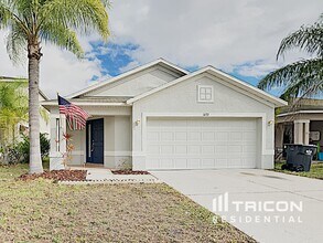 1433 Delano Trent St in Ruskin, FL - Foto de edificio - Building Photo